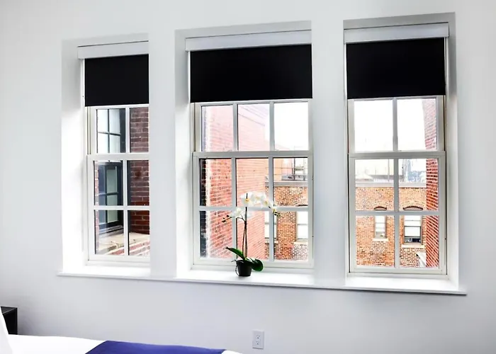 Stylish Studio In Historic Boston - Unit #406